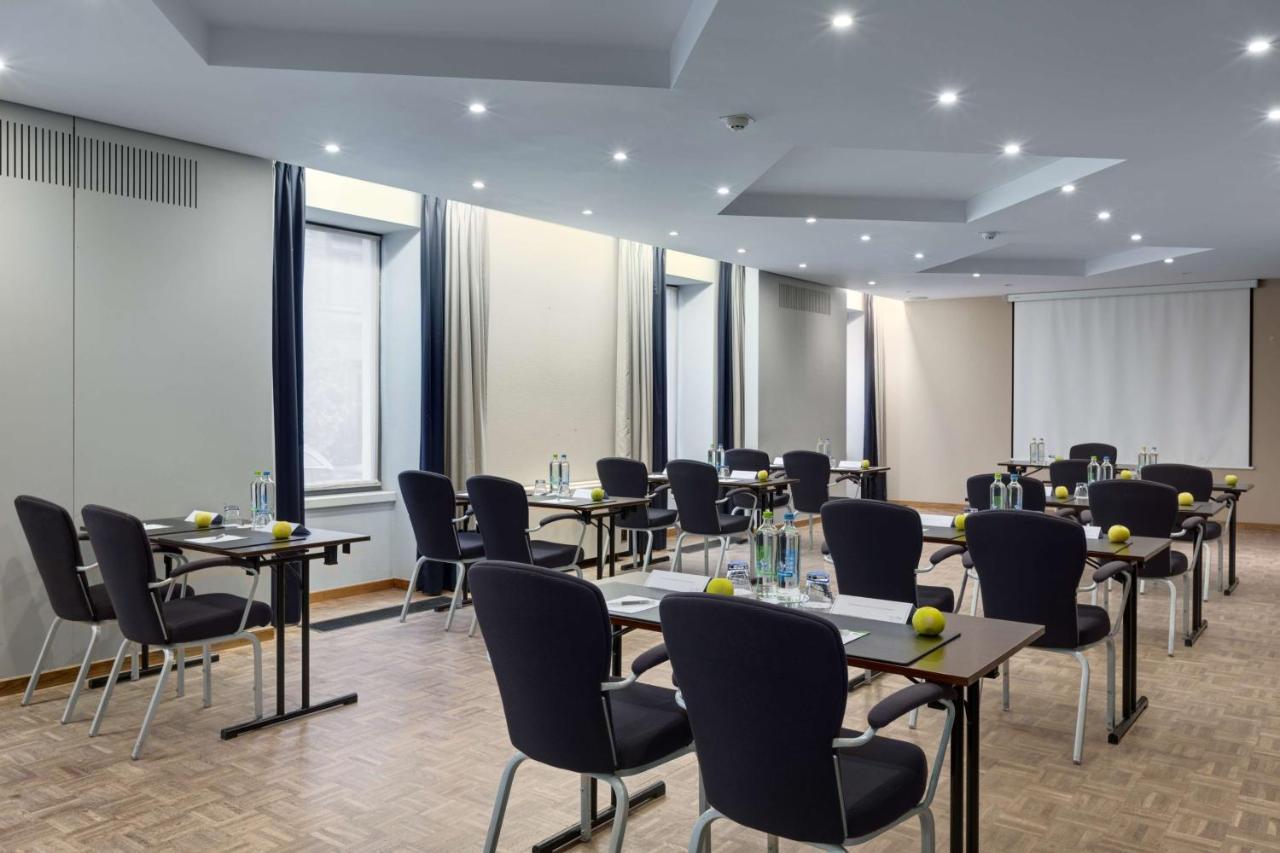 Nh Gent Sint Pieters Hotel Kültér fotó